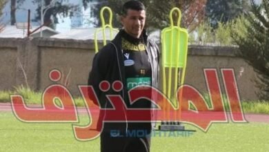 Photo of شباب قسنطينة: الابار متمسكة بالمدرب حمدي وترفع من اجرته الشهرية
