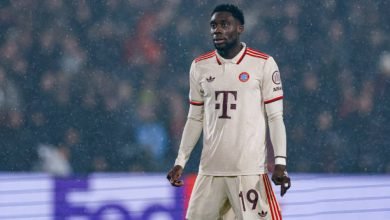 Photo of ألفونسو ديفيز يغيب عن بايرن ميونخ لفترة بسبب إصابة عضلية