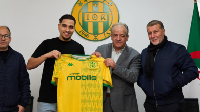 Photo of لاعب خط الوسط المغترب بوجمعة يلتحق بشبيبة القبائل