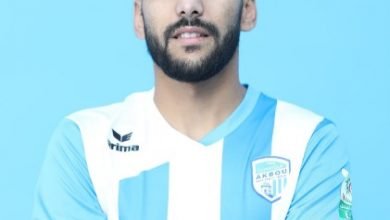 Photo of أولمبي أقبو يفسخ عقد اللاعب دحامني
