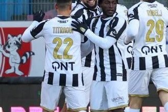 Photo of ادم زرقان يساهم في فوز كاسح لفريقه شارلورا أمام ديندر